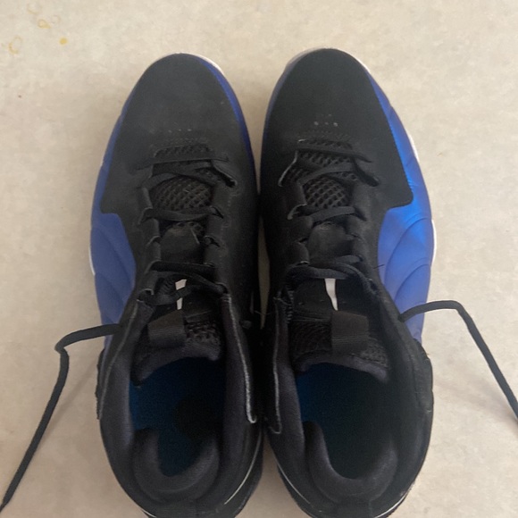 blue and black air max - Picture 2 of 8